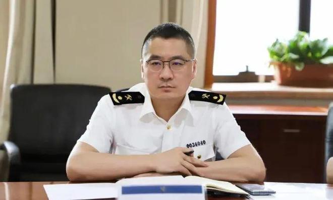 河内1.5分彩：他任安徽省委常委，曾是人民日报记者、中组部干部