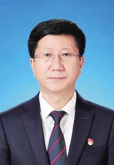 河内1.5分彩：他任安徽省委常委，曾是人民日报记者、中组部干部